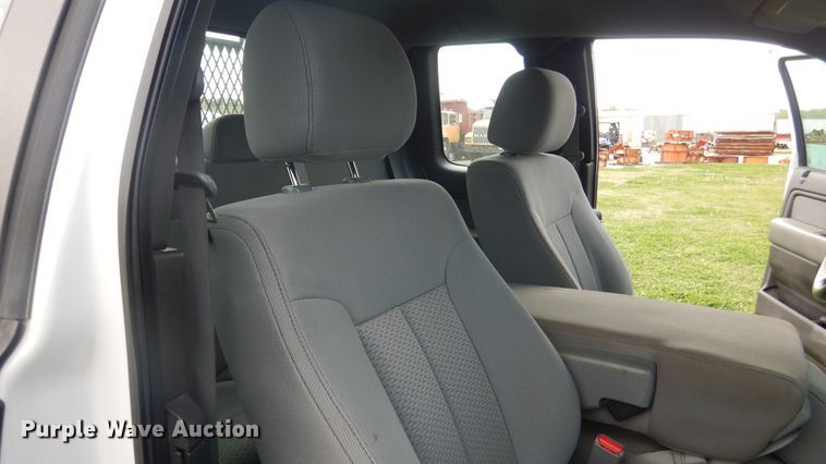 image for item DK5556 2013 Ford F150 STX  SuperCab pickup truck