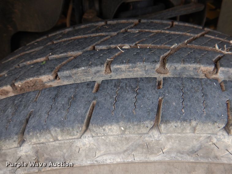 image for item DK5556 2013 Ford F150 STX  SuperCab pickup truck