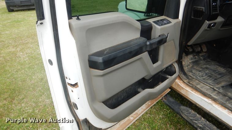 image for item DK5559 2015 Ford F150 XL  SuperCab pickup truck