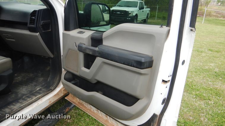 image for item DK5559 2015 Ford F150 XL  SuperCab pickup truck