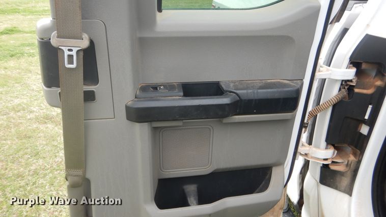 image for item DK5559 2015 Ford F150 XL  SuperCab pickup truck