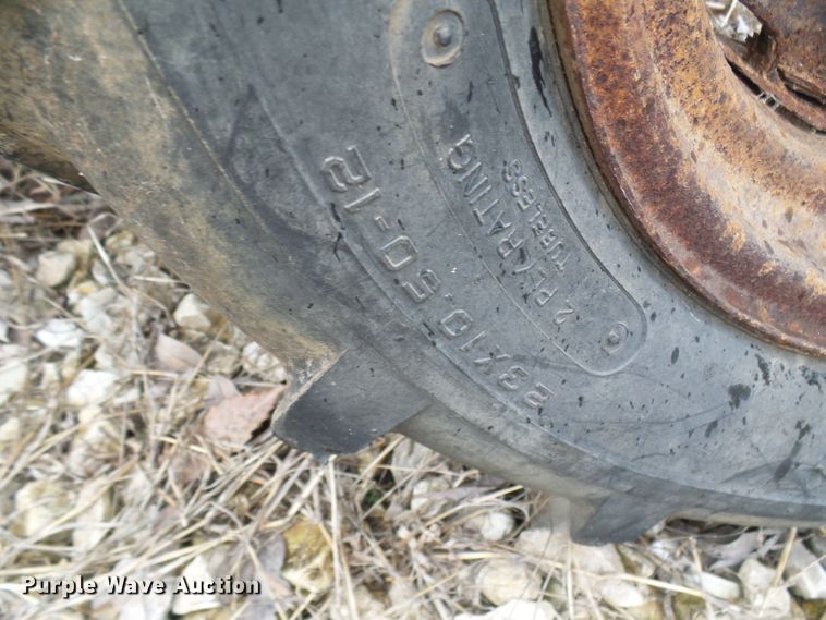 image for item DL0912 (3) lawn mowers