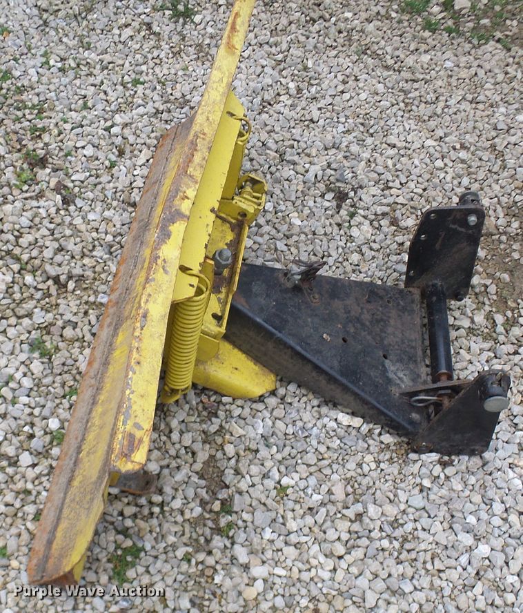 image for item DL0912 (3) lawn mowers