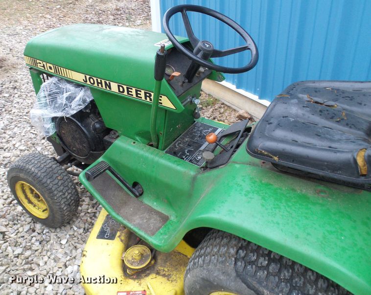 image for item DL0912 (3) lawn mowers