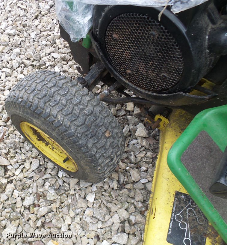 image for item DL0912 (3) lawn mowers