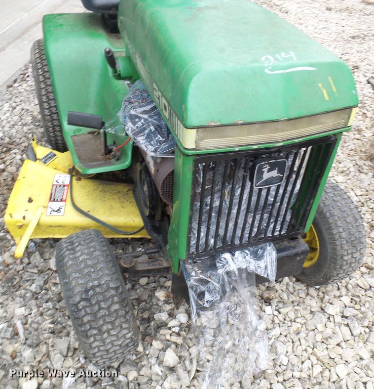 image for item DL0912 (3) lawn mowers