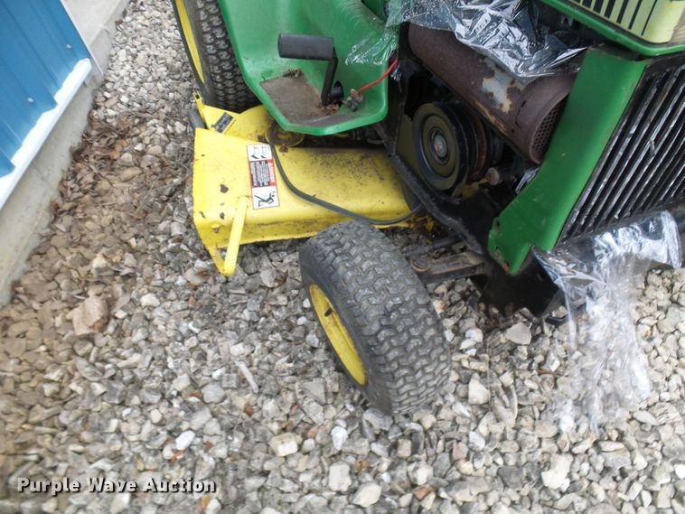 image for item DL0912 (3) lawn mowers