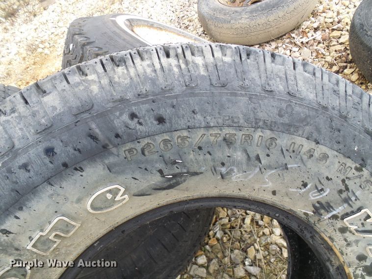 image for item DL0916 Approximately 20 tires and wheels
