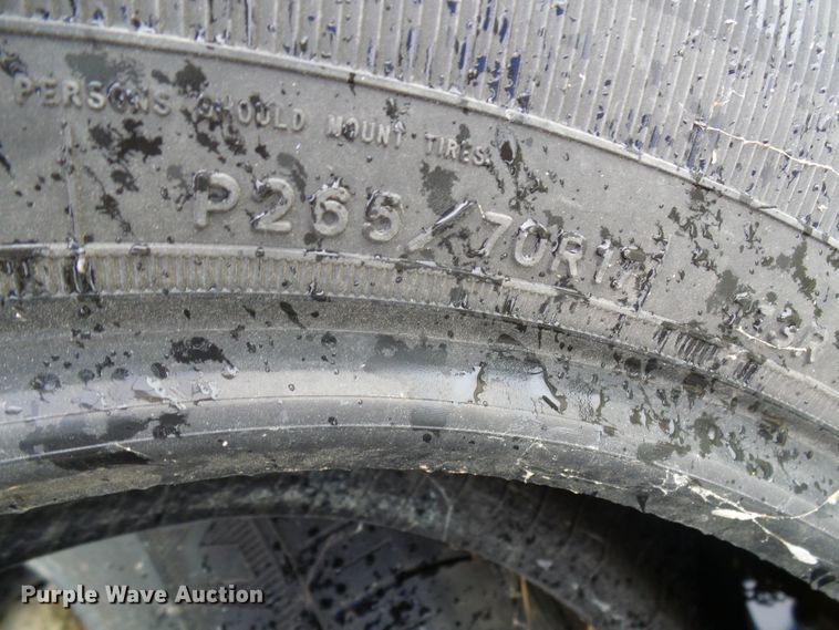 image for item DL0916 Approximately 20 tires and wheels