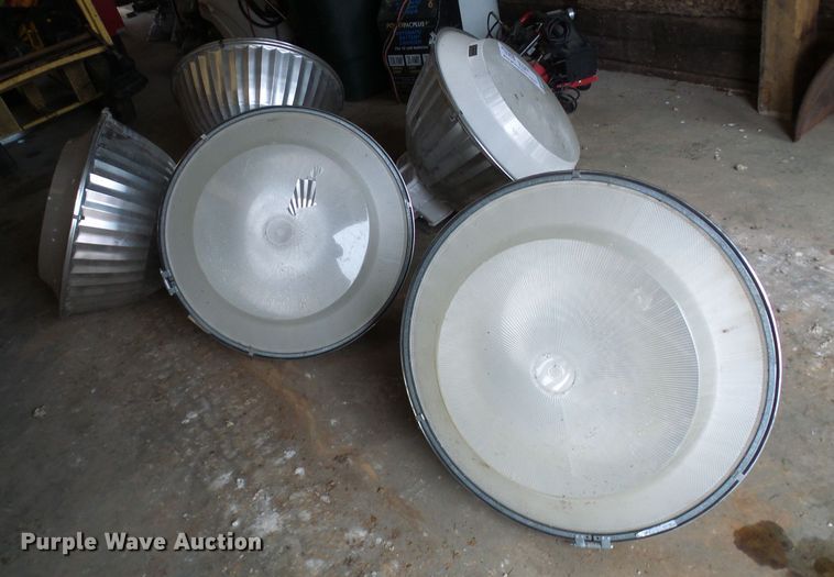 image for item DL0919 (5) Lithonia Lighting TX400M light fixtures
