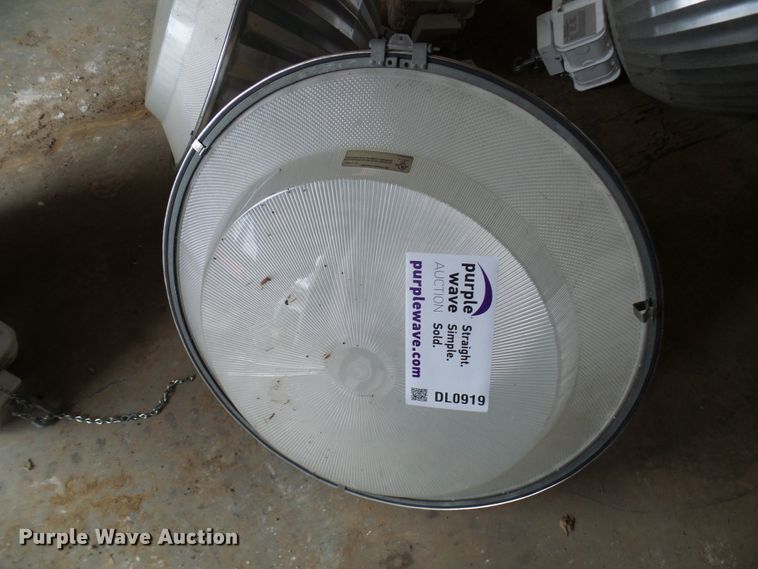 image for item DL0919 (5) Lithonia Lighting TX400M light fixtures