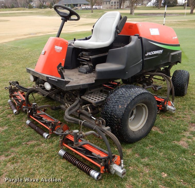 image for item DL4812 Jacobsen LF3400  lawn mower