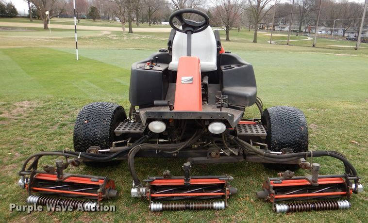 image for item DL4812 Jacobsen LF3400  lawn mower