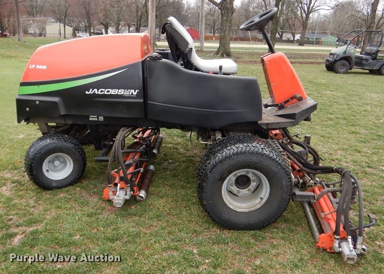 image for item DL4812 Jacobsen LF3400  lawn mower