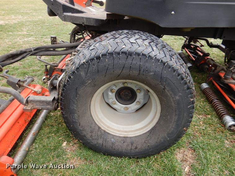 image for item DL4812 Jacobsen LF3400  lawn mower