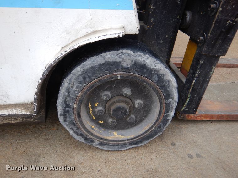 image for item DL4828 Clark C20  forklift