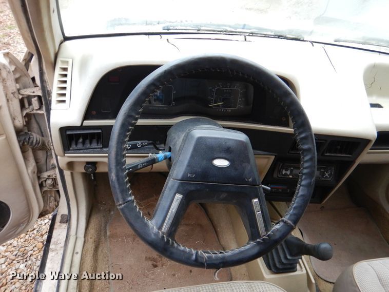 image for item DL4839 1985 Ford Escort L