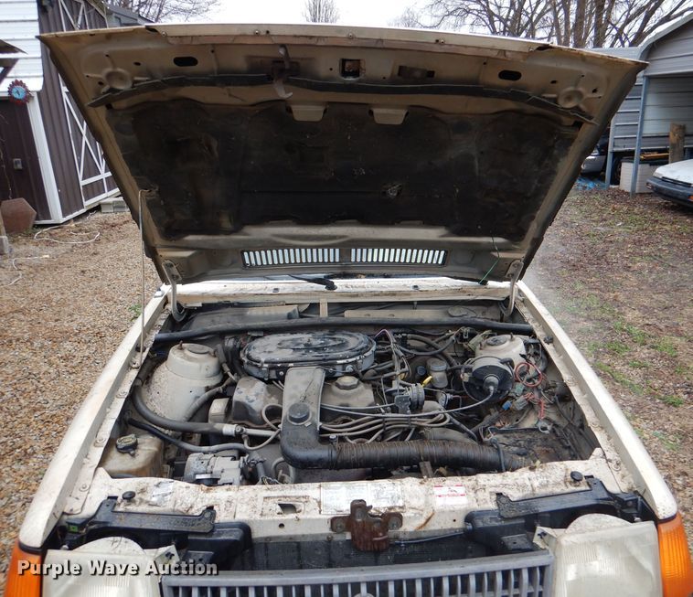 image for item DL4839 1985 Ford Escort L