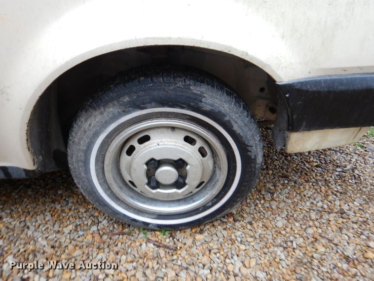 image for item DL4839 1985 Ford Escort L