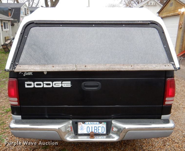 image for item DL4841 1997 Dodge Dakota  Ext. Cab pickup truck