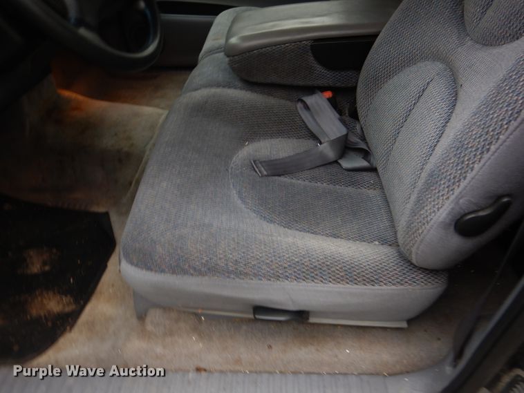 image for item DL4841 1997 Dodge Dakota  Ext. Cab pickup truck