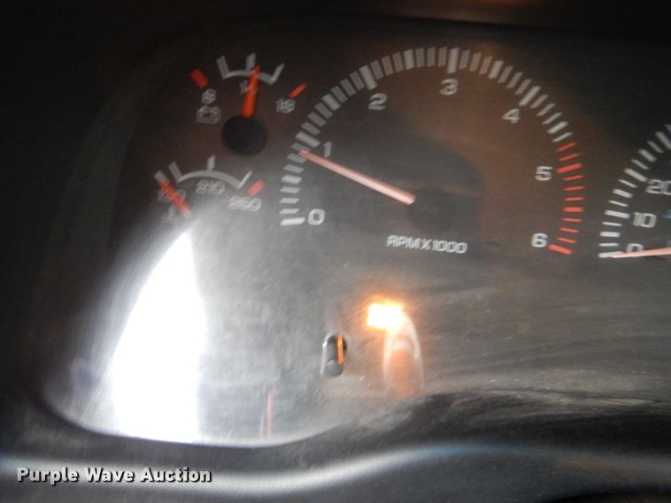 image for item DL4841 1997 Dodge Dakota  Ext. Cab pickup truck