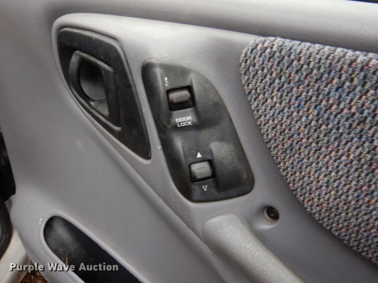 image for item DL4841 1997 Dodge Dakota  Ext. Cab pickup truck