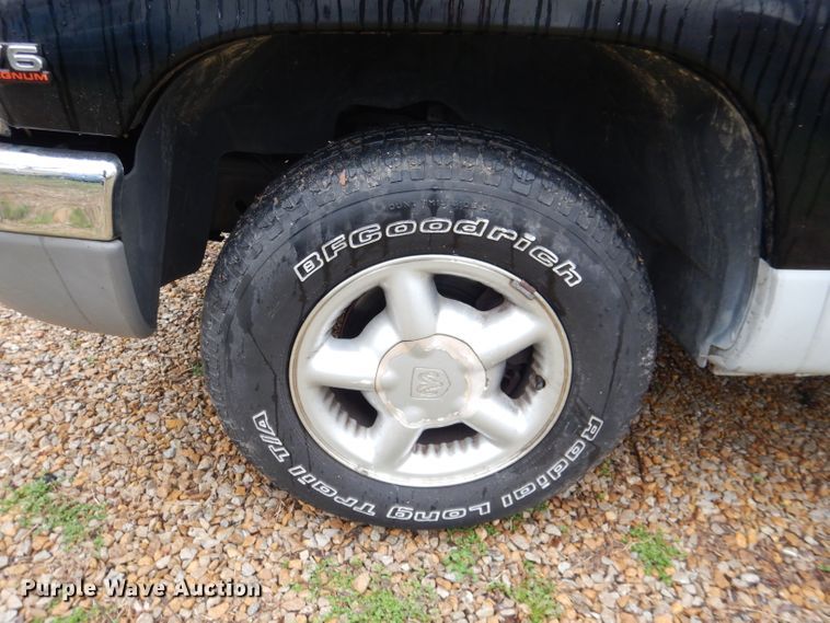 image for item DL4841 1997 Dodge Dakota  Ext. Cab pickup truck