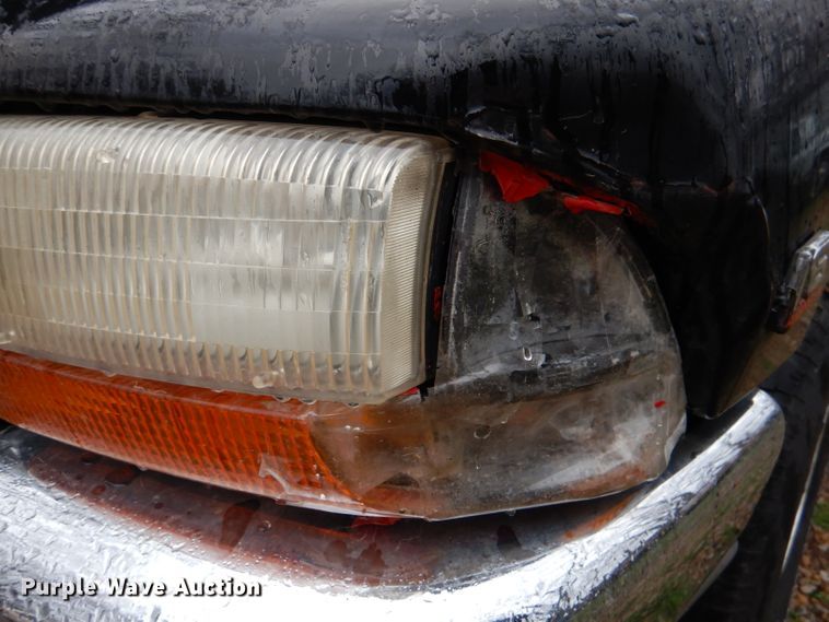 image for item DL4841 1997 Dodge Dakota  Ext. Cab pickup truck