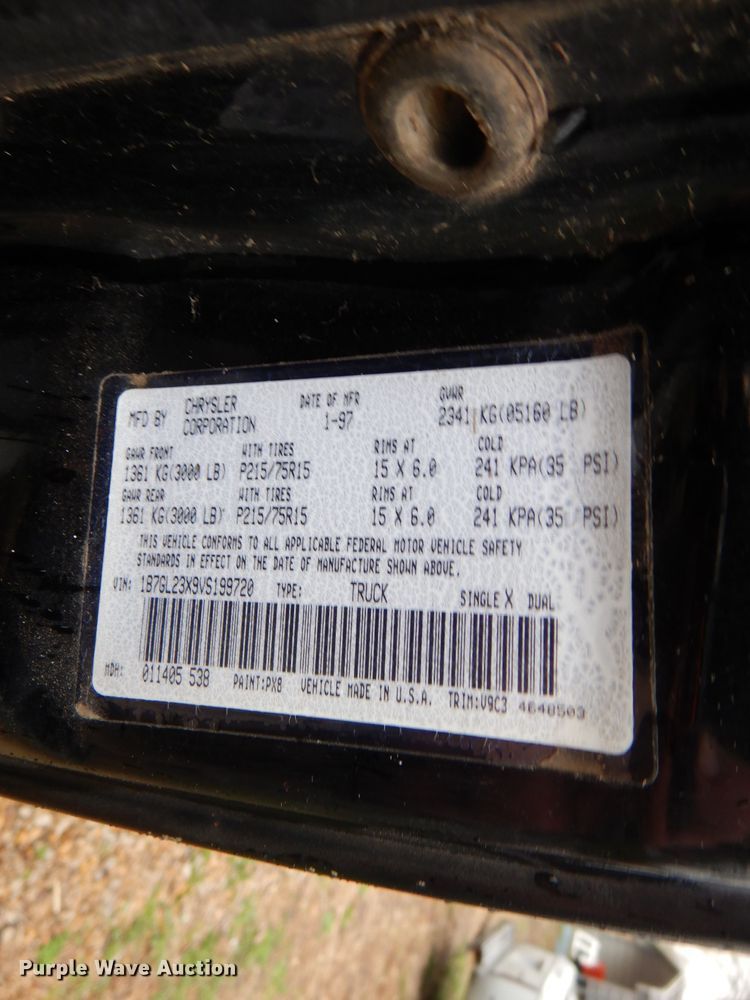 image for item DL4841 1997 Dodge Dakota  Ext. Cab pickup truck