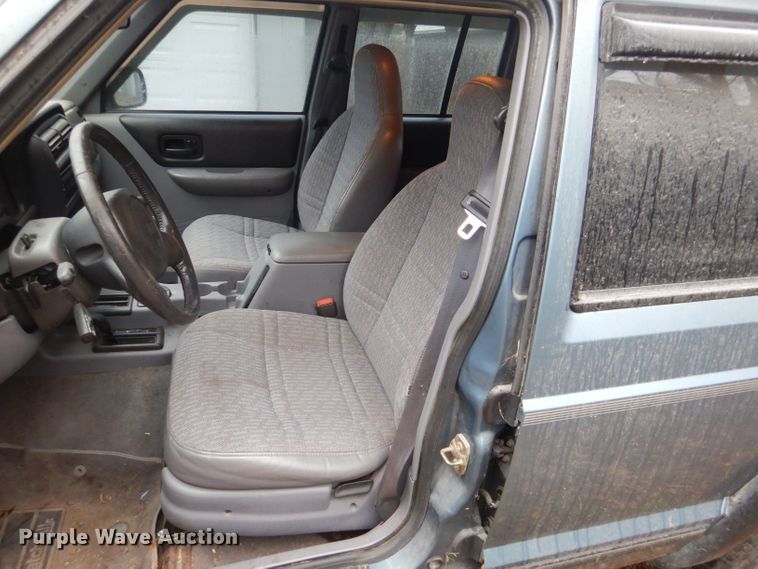 image for item DL4842 1997 Jeep Cherokee  SUV