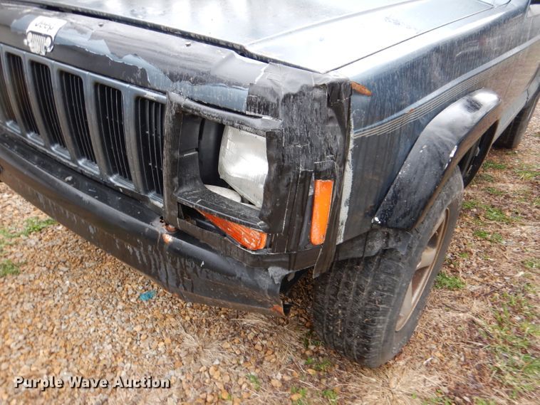 image for item DL4842 1997 Jeep Cherokee  SUV