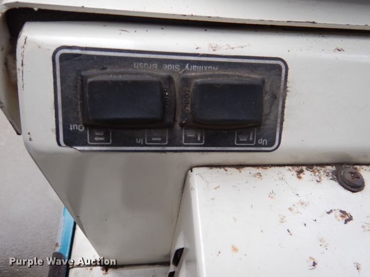 image for item DL4865 Tennant 385  sweeper