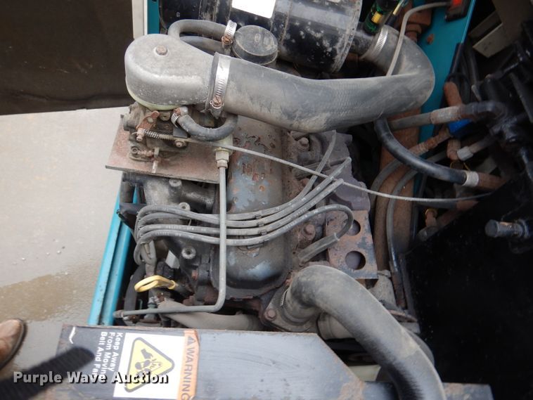 image for item DL4865 Tennant 385  sweeper