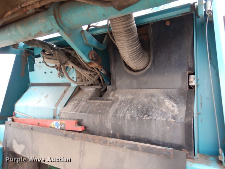 image for item DL4865 Tennant 385  sweeper