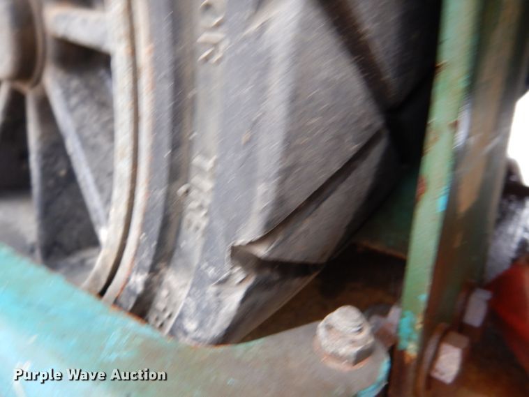 image for item DL4869 Tennant 8300  sweeper