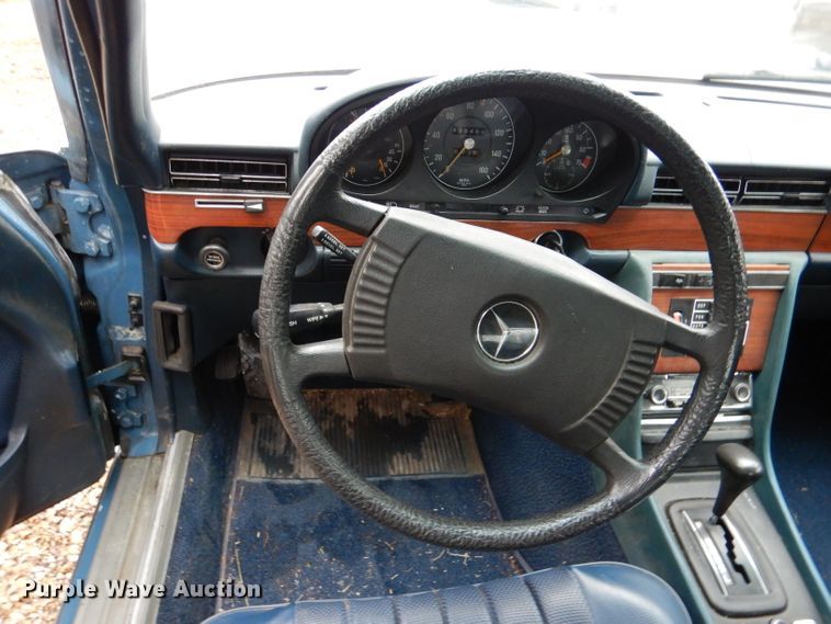 image for item DL4892 1976 Mercedes Benz 280S  passenger vehicle