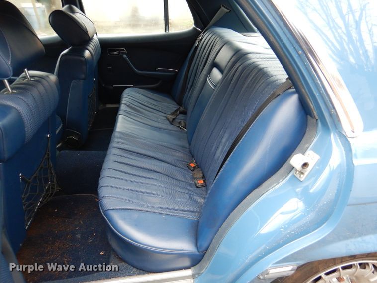 image for item DL4892 1976 Mercedes Benz 280S  passenger vehicle