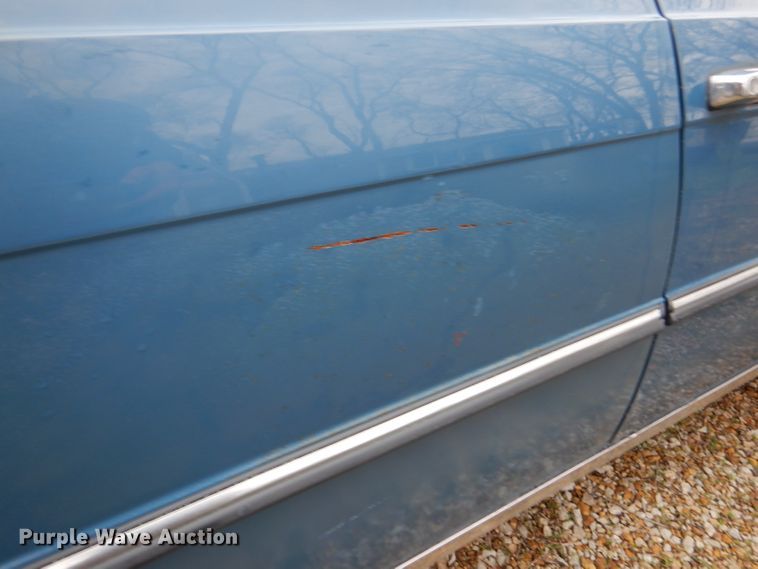 image for item DL4892 1976 Mercedes Benz 280S  passenger vehicle