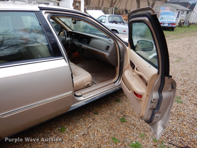 image for item DL4893 1998 Mercury Grand Marquis LS  passenger vehicle