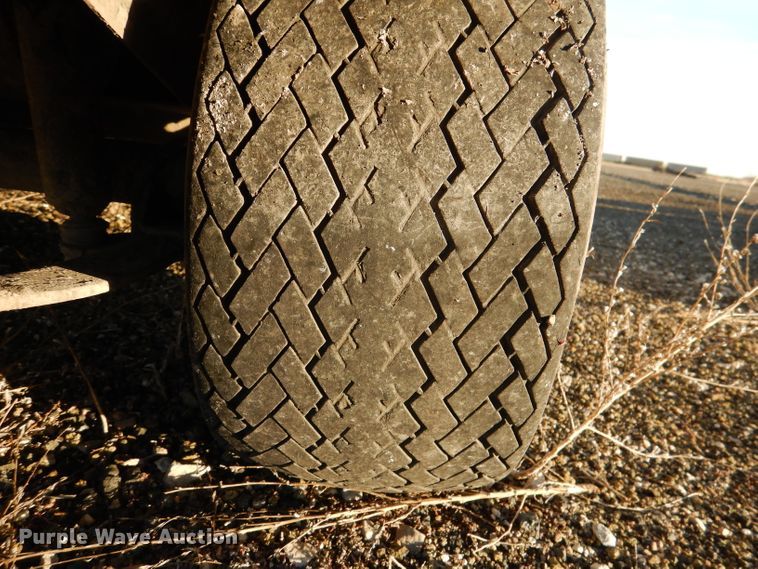 image for item DL4910 (4) Club Car golf carts