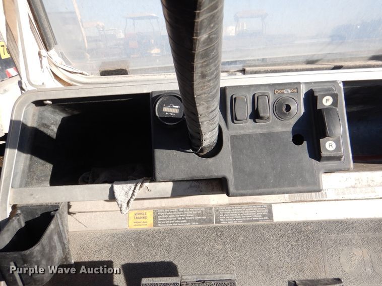 image for item DL4913 (6) Club Car golf carts