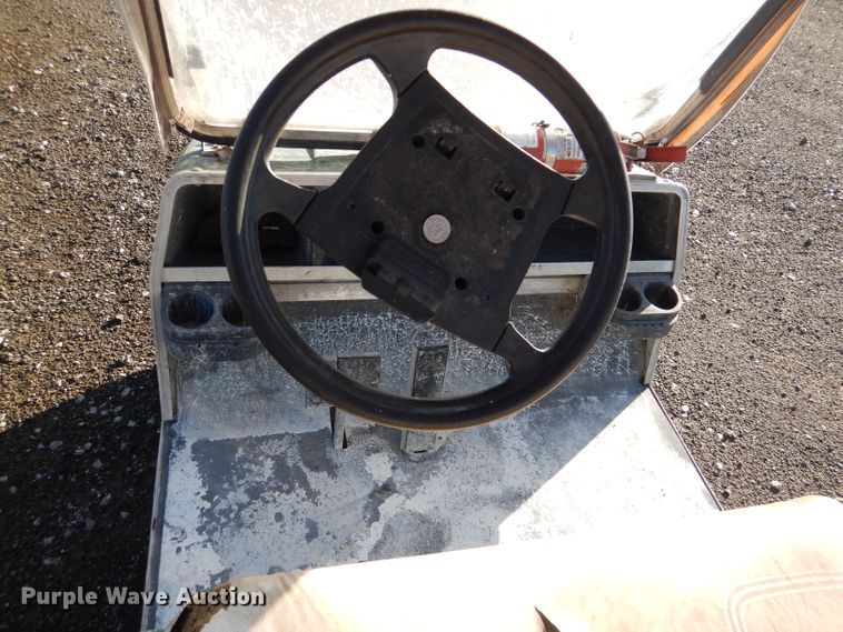 image for item DL4913 (6) Club Car golf carts