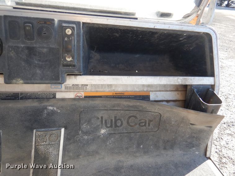 image for item DL4914 (4) Club Car golf carts