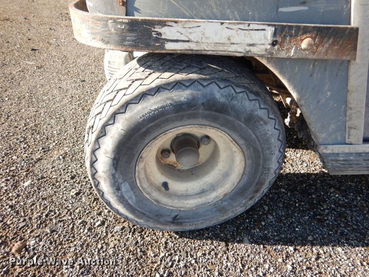 image for item DL4915 (4) Club Car golf carts