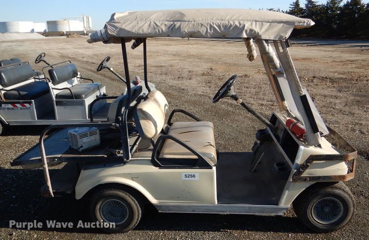 image for item DL4915 (4) Club Car golf carts