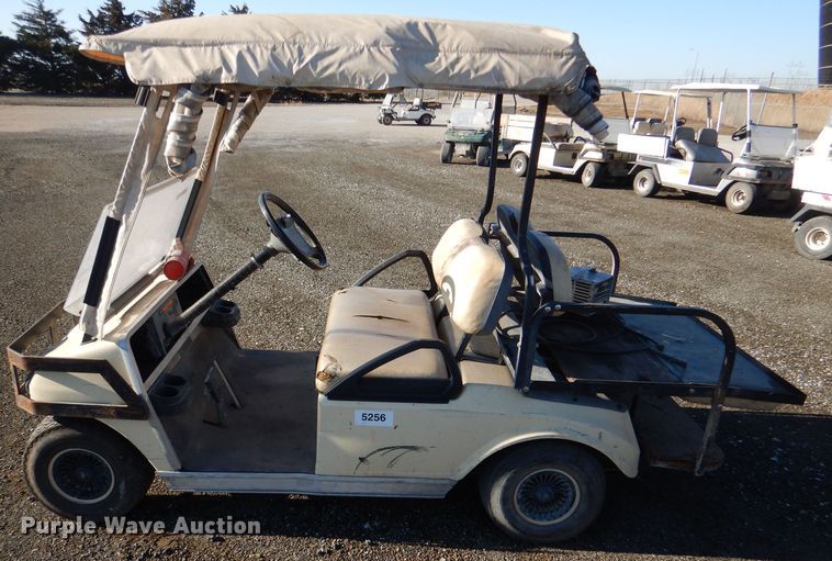 image for item DL4915 (4) Club Car golf carts