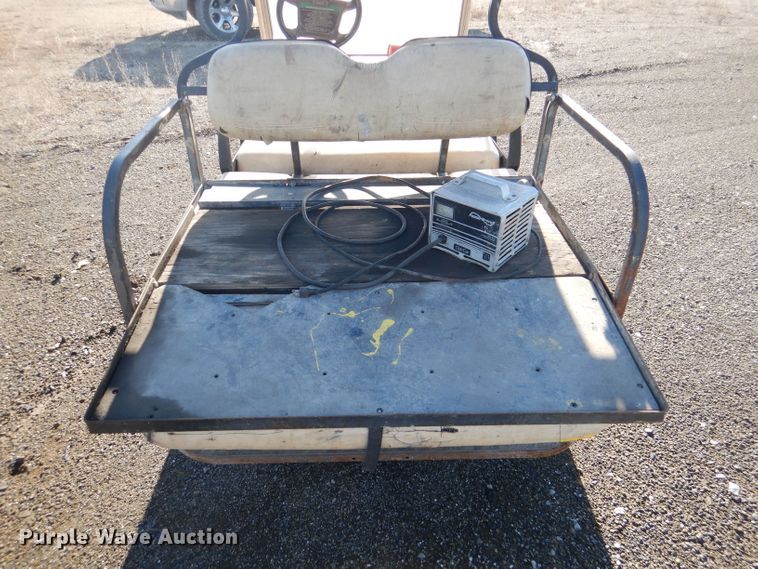 image for item DL4915 (4) Club Car golf carts