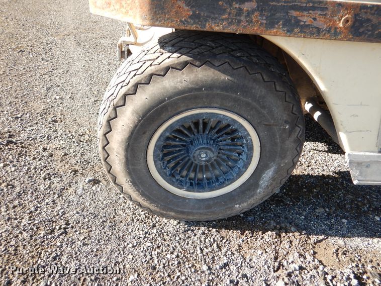 image for item DL4915 (4) Club Car golf carts