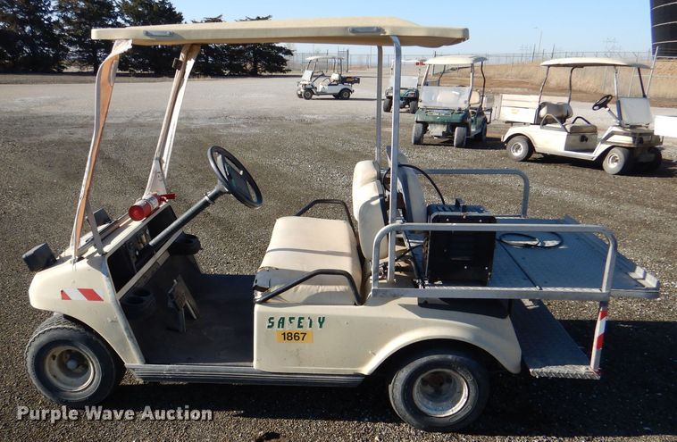 image for item DL4915 (4) Club Car golf carts